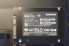 SSD Festplatte ausgepackt